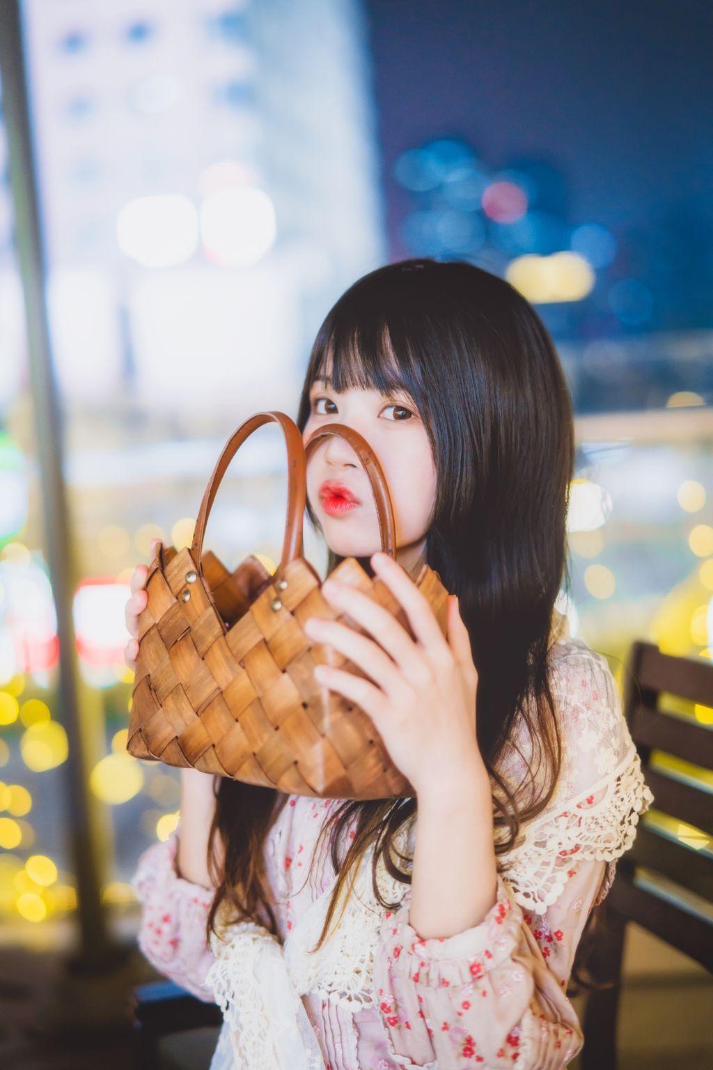 Coser @ 桜 桃 喵 Vol.065: 小 少女 (103 photos)