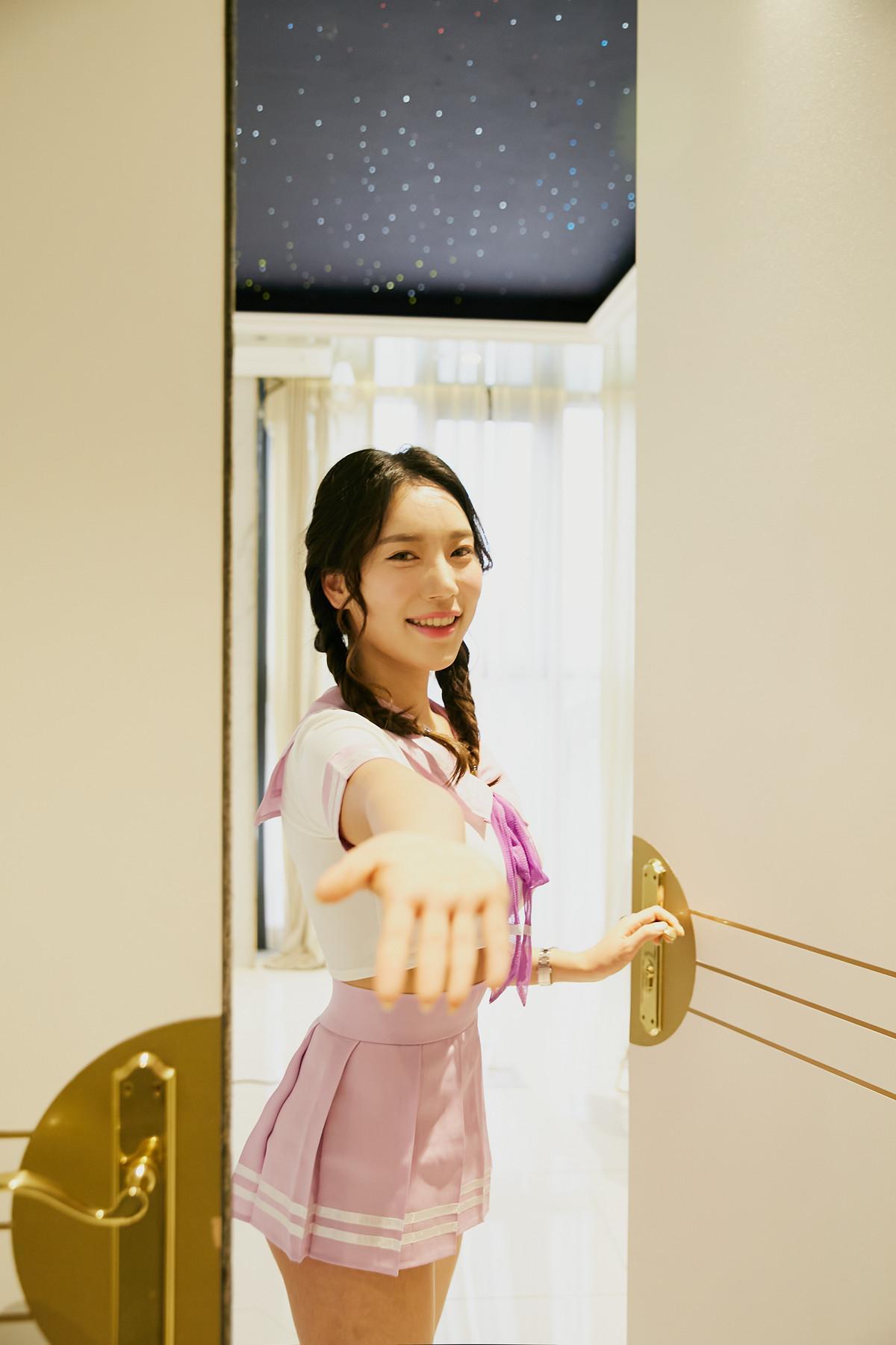 MINI 미니, Photobook #2 ‘I want to see you’(26)