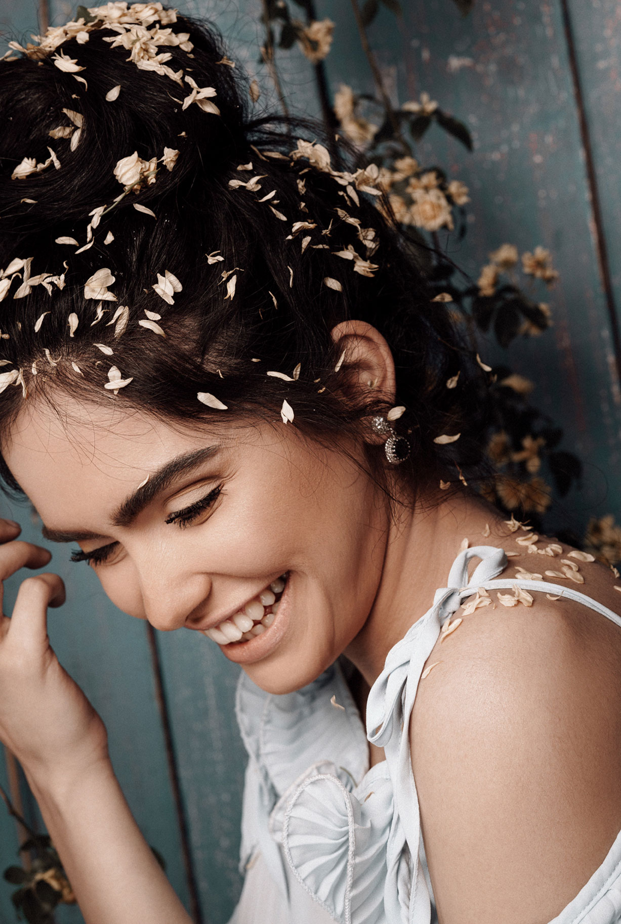 Spring story / Niloofar Bagherii by Babak Fatholahi Spring story / Niloofar Bagherii by Babak Fatholahi