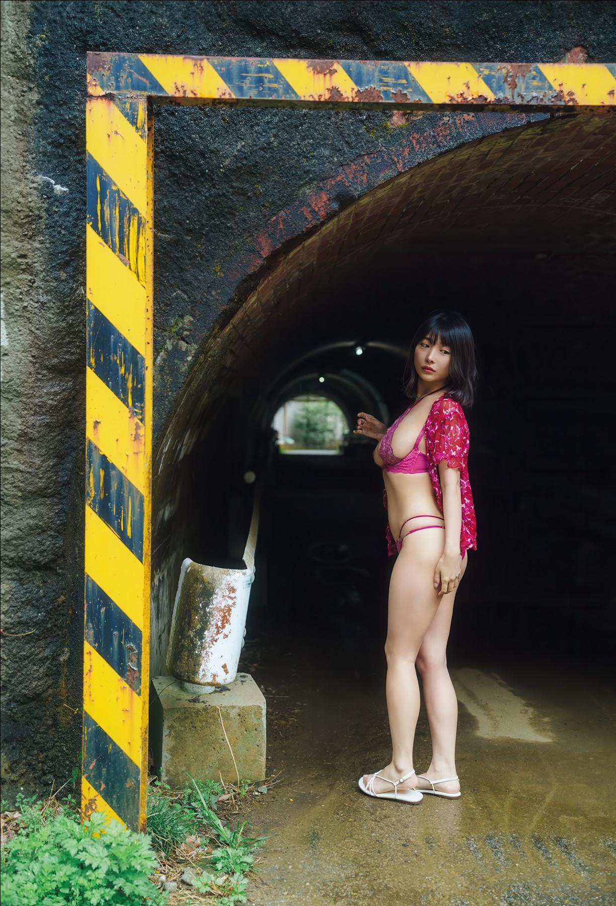 Kaoru Ichihara 市原薫, FRIDAY 2025.06.20 (フライデー 2025年6月20日号)(7)