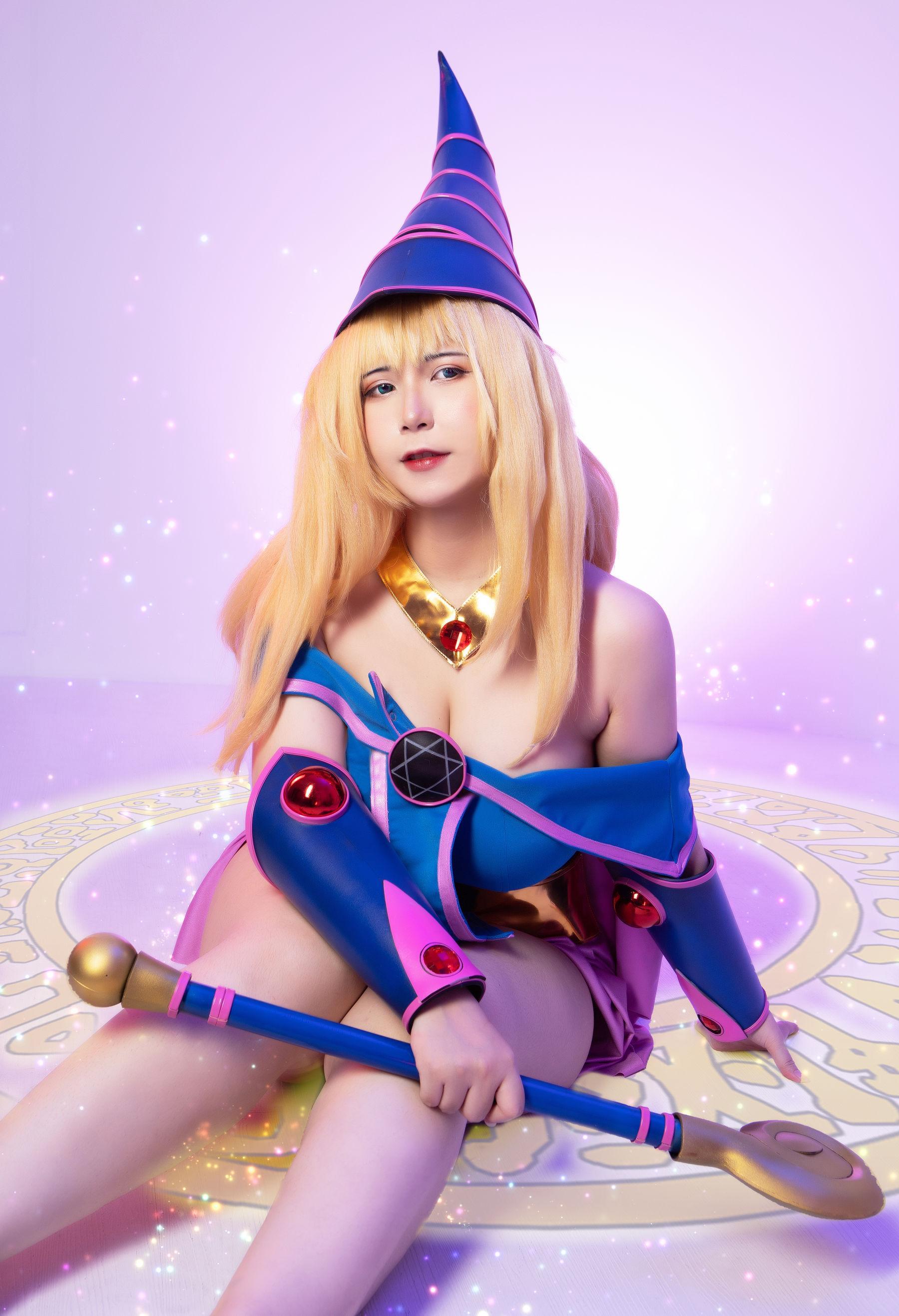 [网红COSER] Uy Uy – Dark Magicial Girl 写真套图(6)