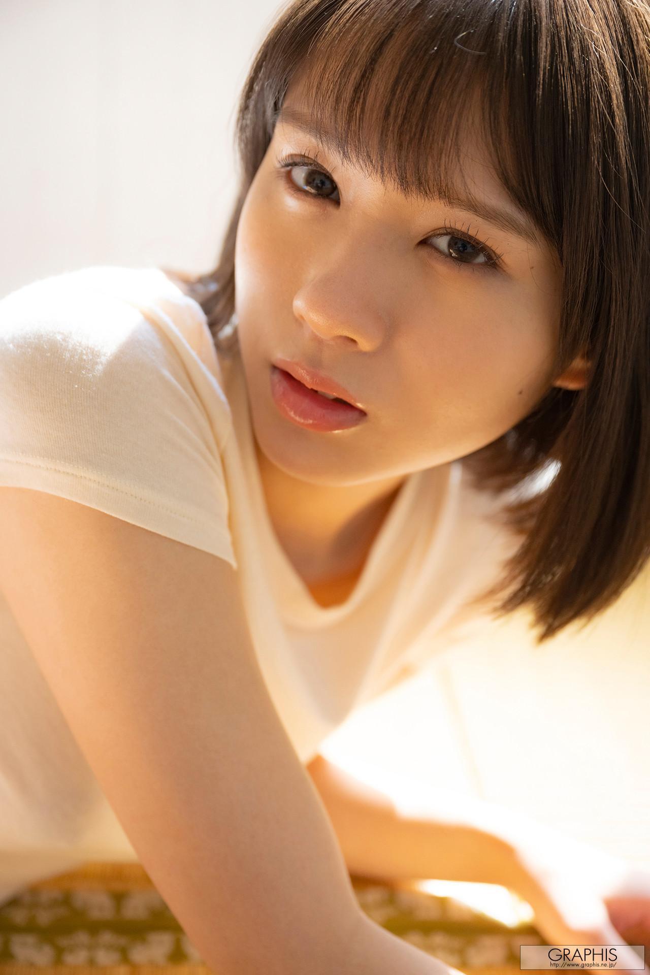 Nanami Ogura 小倉七海, [Graphis] Gals 「Precious Stone」 Vol.05(3)