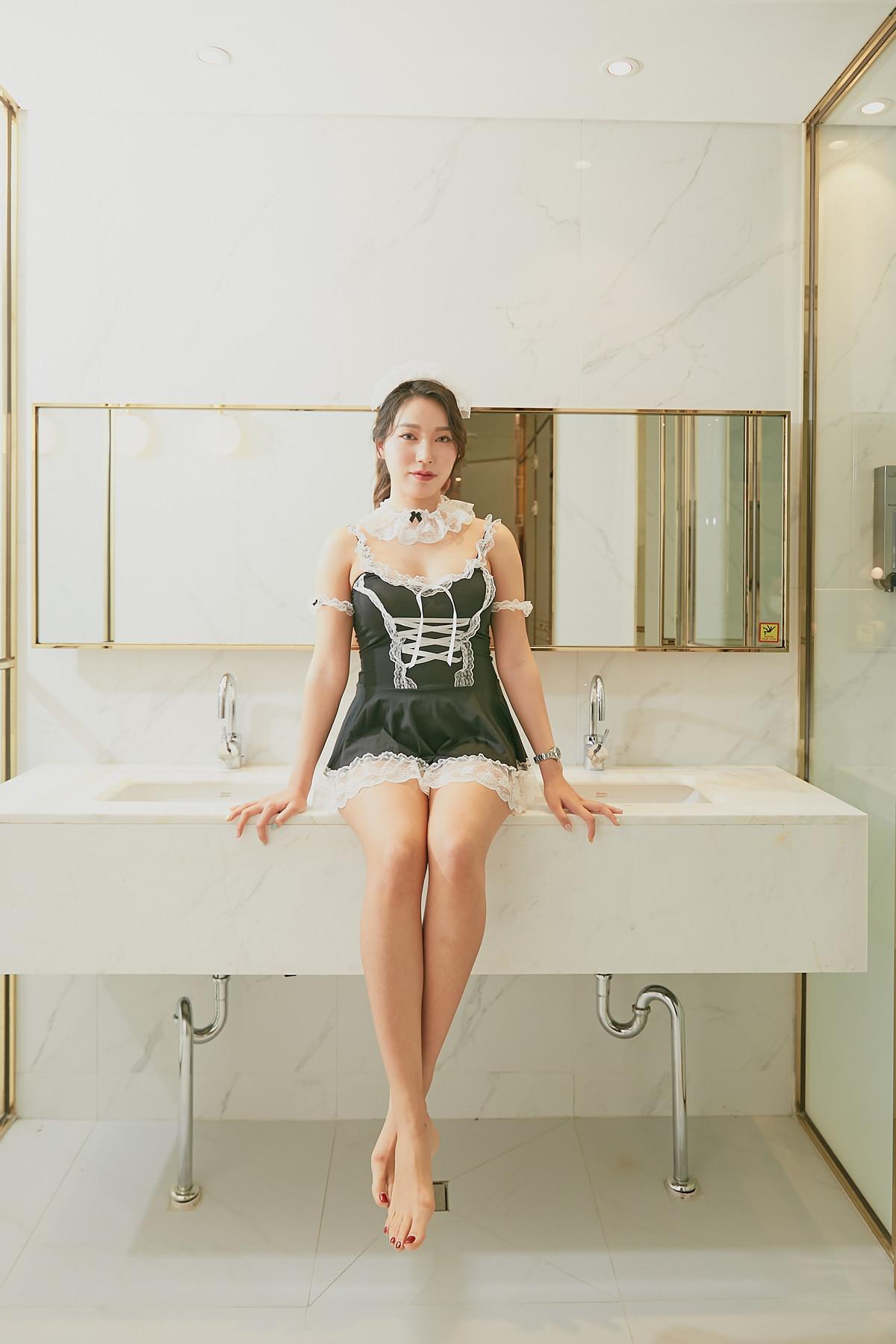 MINI 미니, Photobook #6 Your Maid(1)