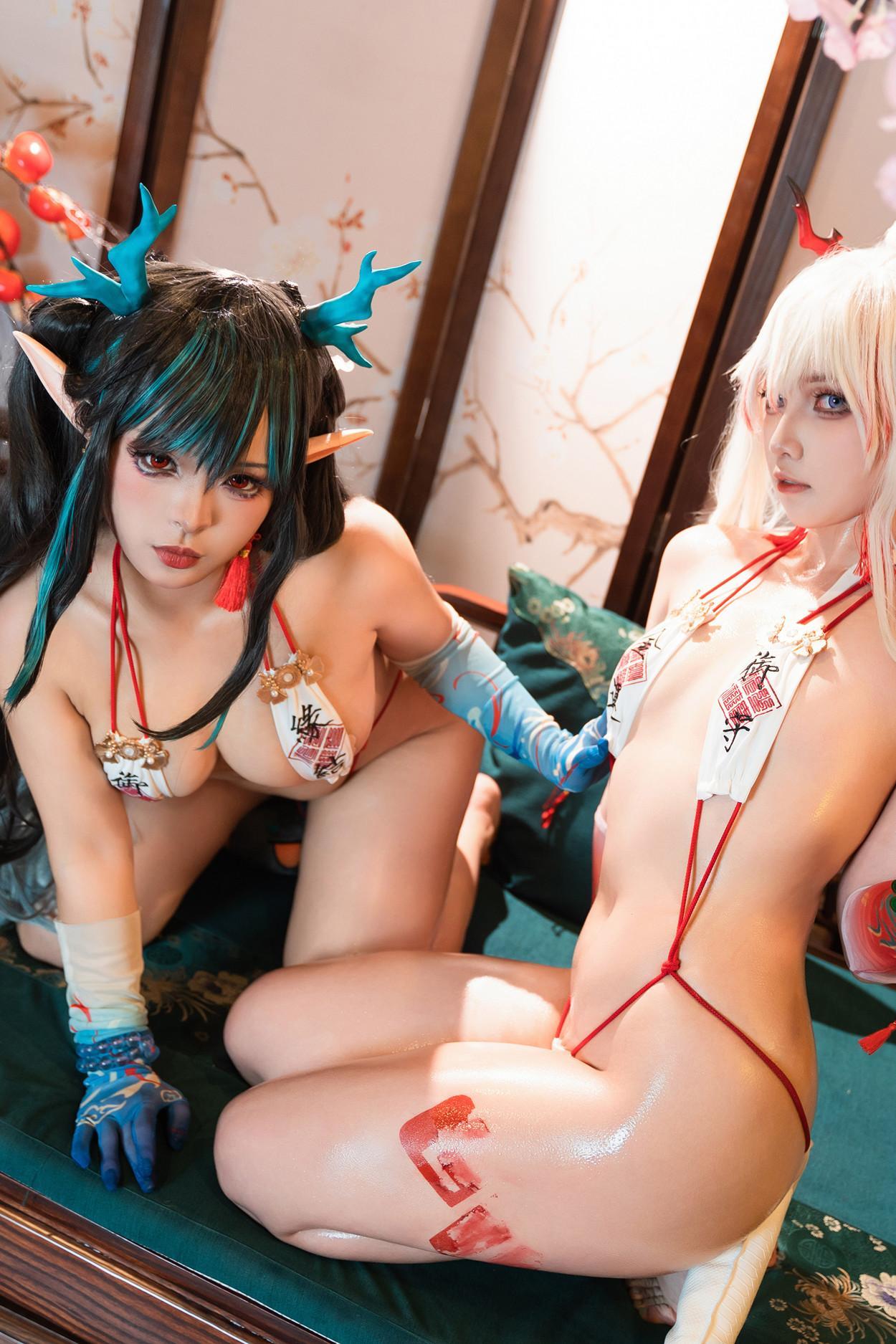 Cosplay 小和甜酒 & 橙风千雅 明日方舟年夕旗袍双人御守 Set.03(52)