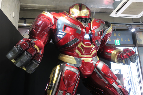 Avengers Exclusive Store by Hot Toys - Toys Sapiens Corner Shop - 23 Avril / 27 Mai 2018 JLUS7ju5_o