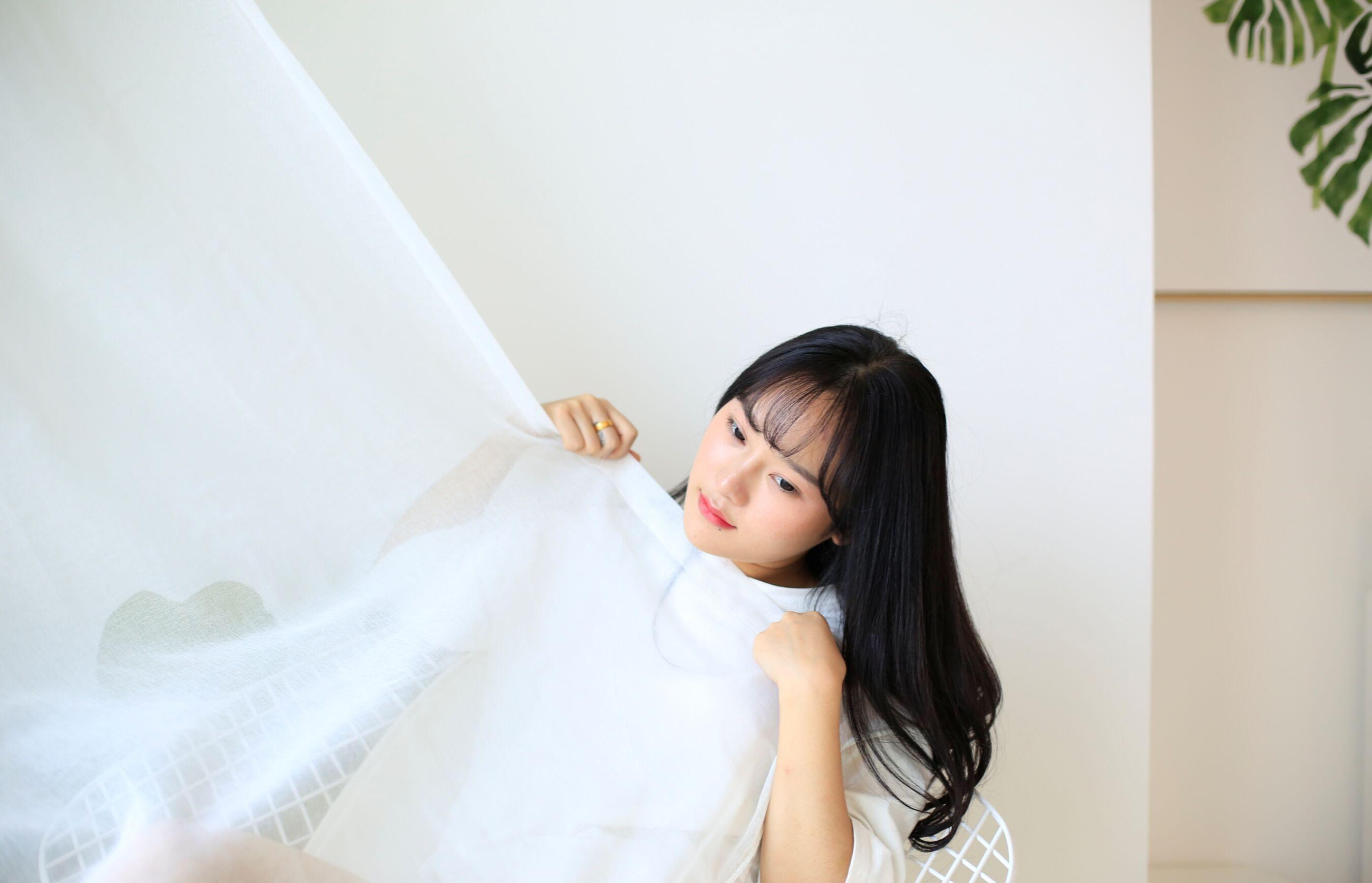 国模套图 素人私房流出(603)