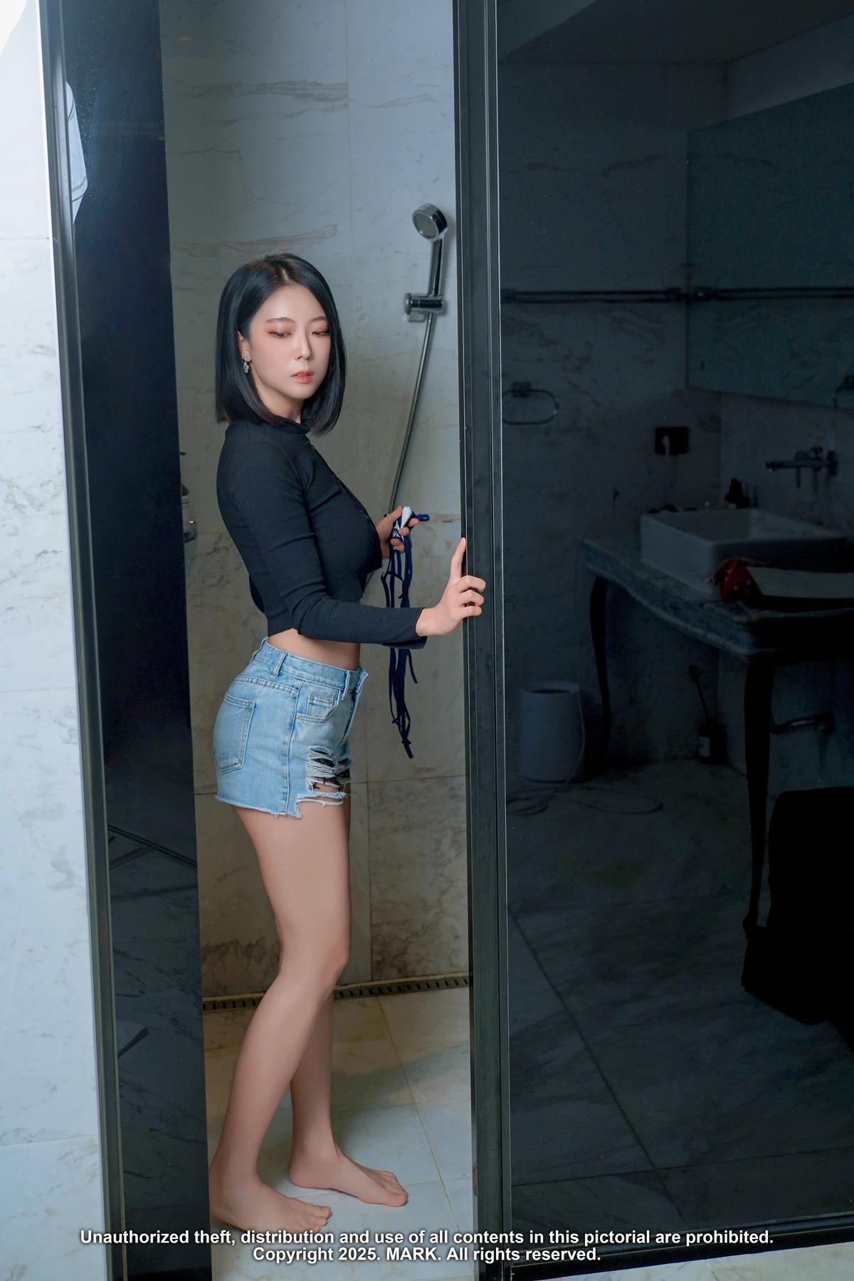 Mona 모나, MARK Photobook 「X Audition」 Set.02(12)