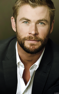 Chris Hemsworth OKpExZy4_o