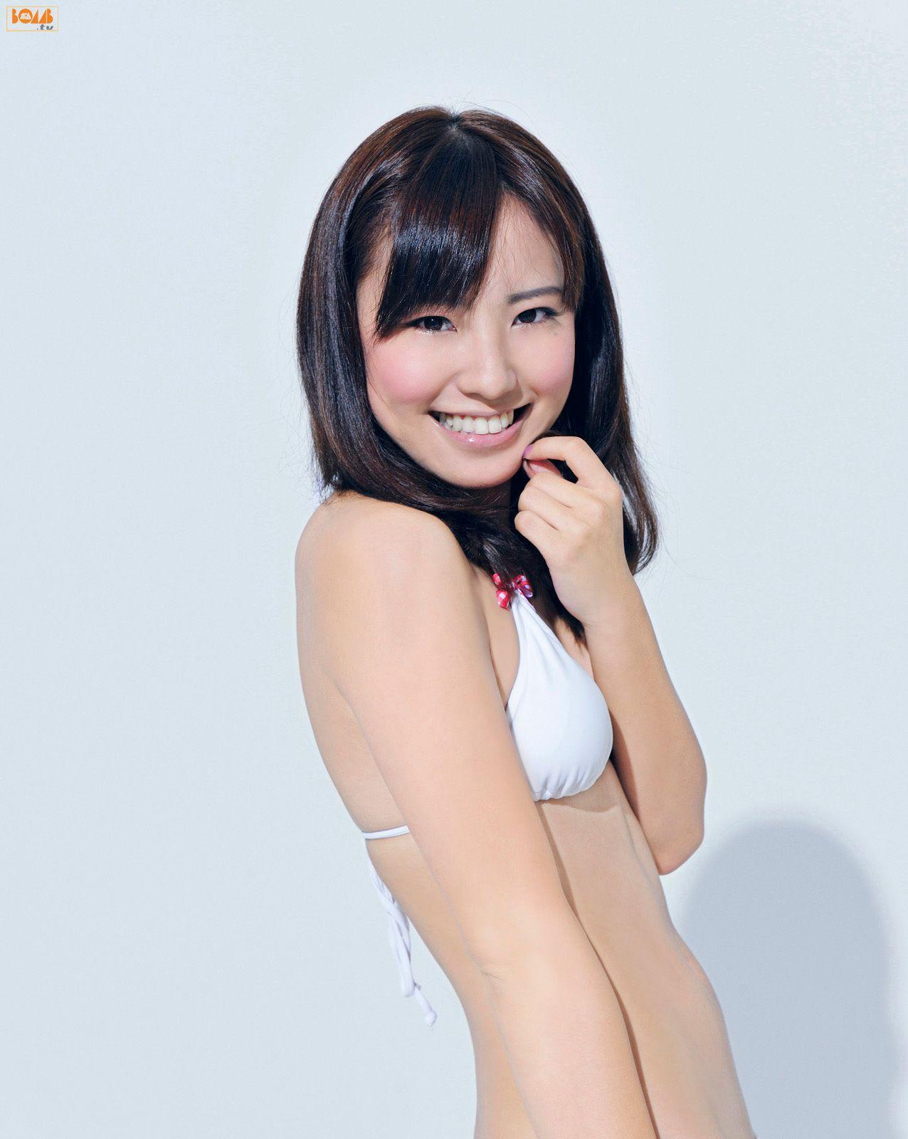 《Next Bikini 次世代ビ♥キ♥ニ》 写真集 [Bomb.TV] 2010年11月刊(17)