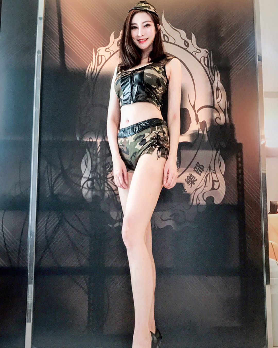 IG正妹—芯芯 6AAFUI3D o - IG正妹—芯芯