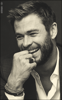 Chris Hemsworth 337W61BK_o