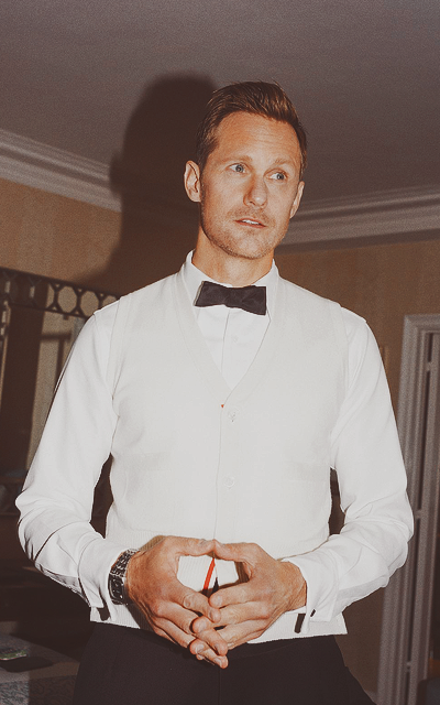 Alexander Skarsgard  - Page 2 PK1J73px_o