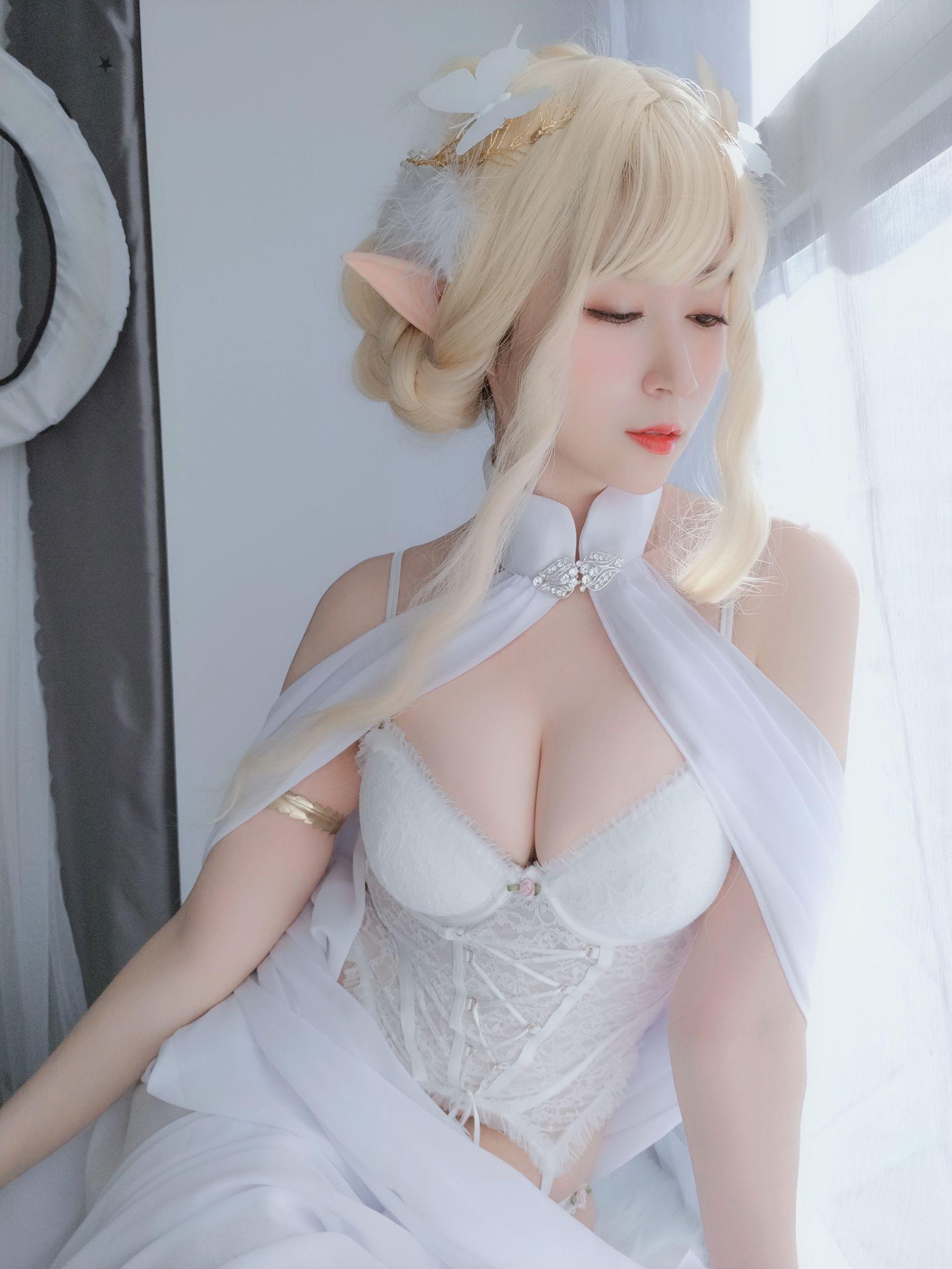 [Cosplay] Coser小姐姐白银 – 小白羊(3)