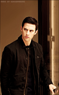 Milo Ventimiglia T4WVARwh_o