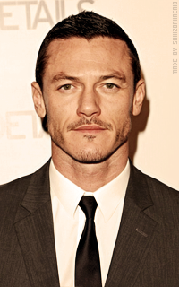 Luke Evans CuSzF5wk_o