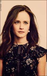 Alexis Bledel DF9l9OD6_o