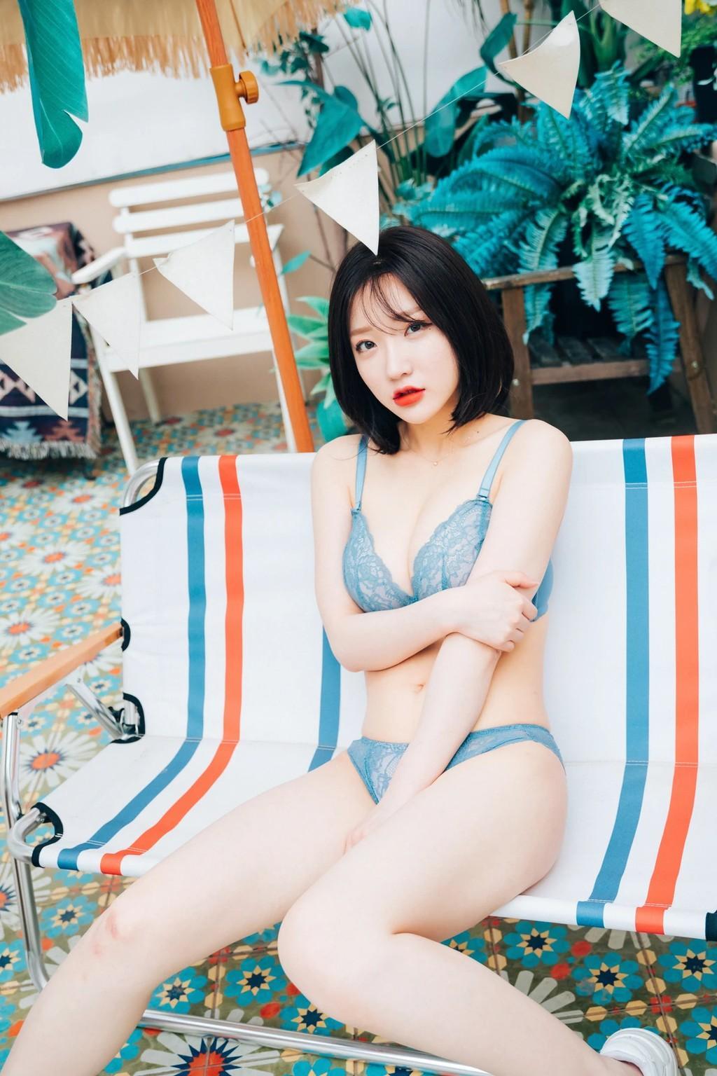 [Loozy] Summer Caravan - Son Ye-Eun (손예은) (66 photos )(28)