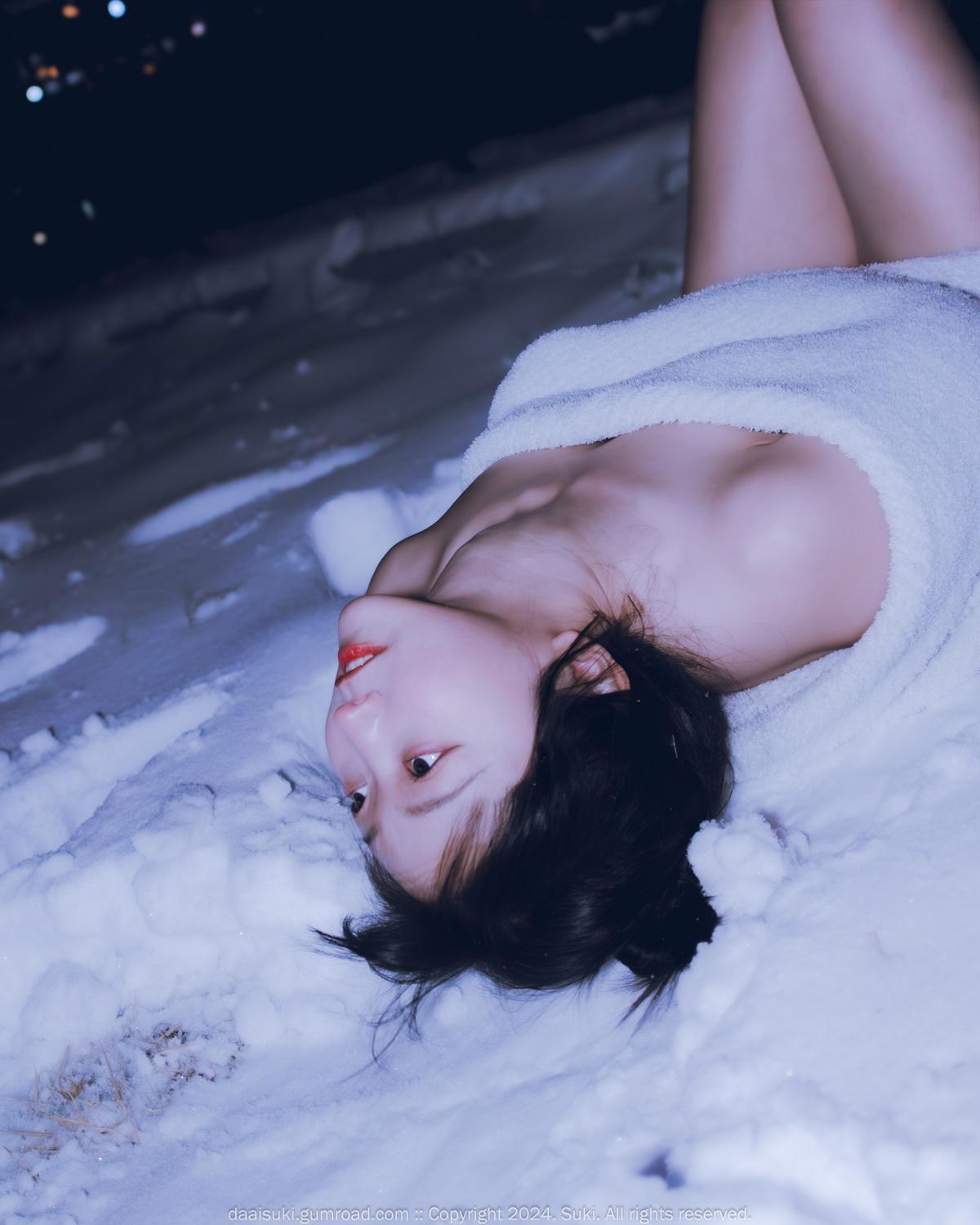 Suki 숙희, Photobook “Snowy Night” Set.02(16)