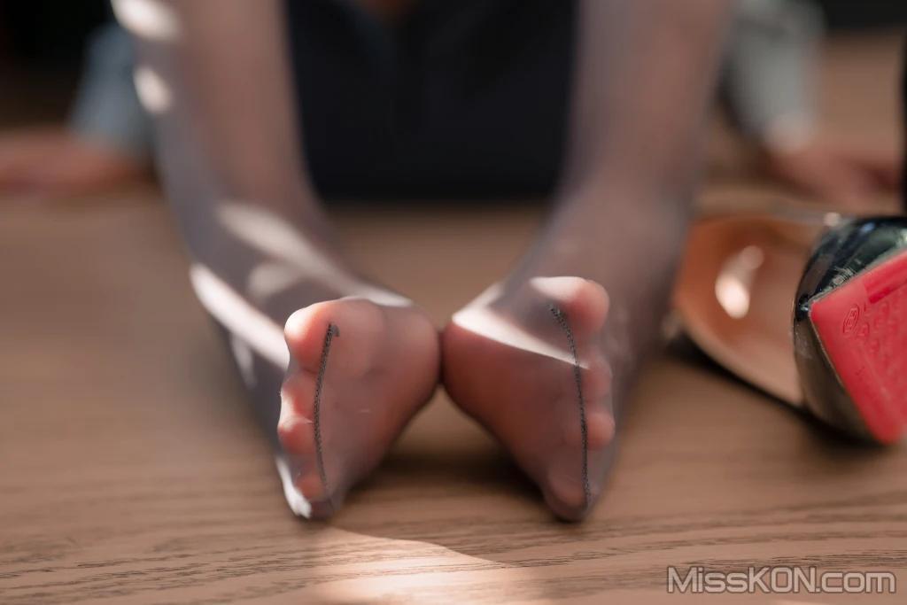 Coser@轩萧学姐: 蓝裙ol (190 photos )(47)