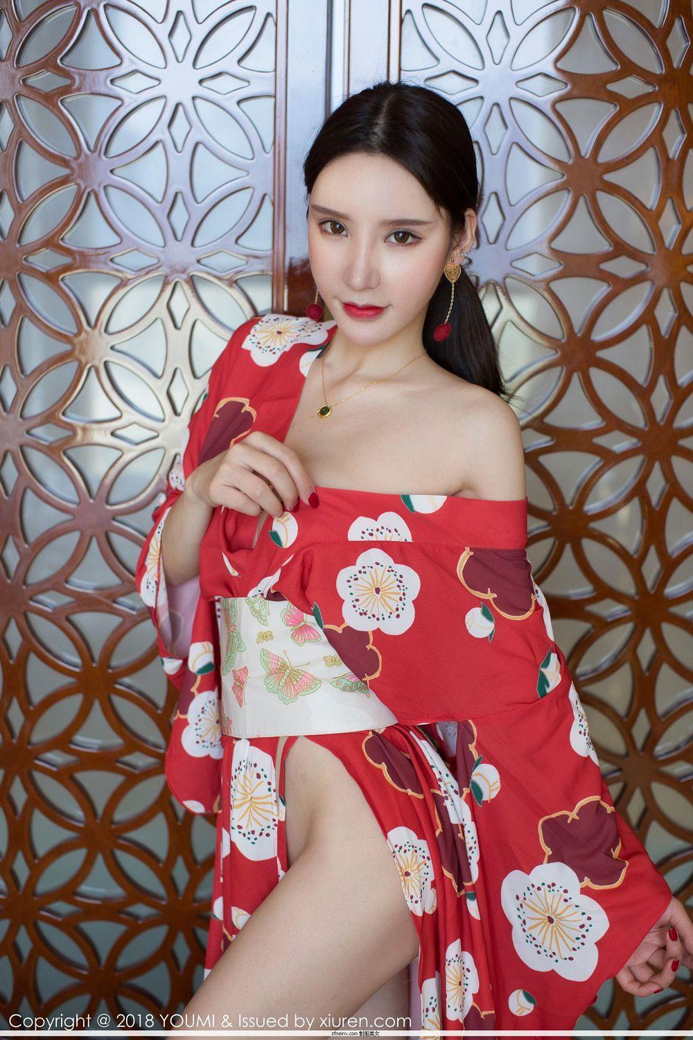 性感女神周于希 鲜红和服如雪肌肤图片(9)