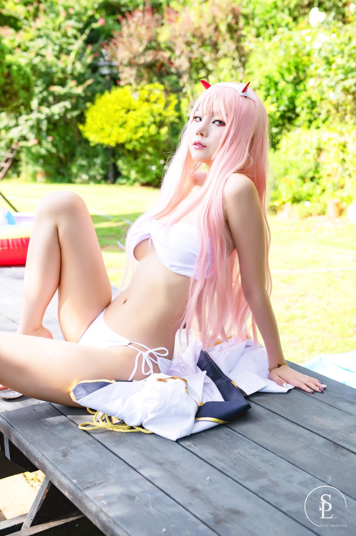 Yuna 유나, [SAINT Photolife] Zero Two(10)