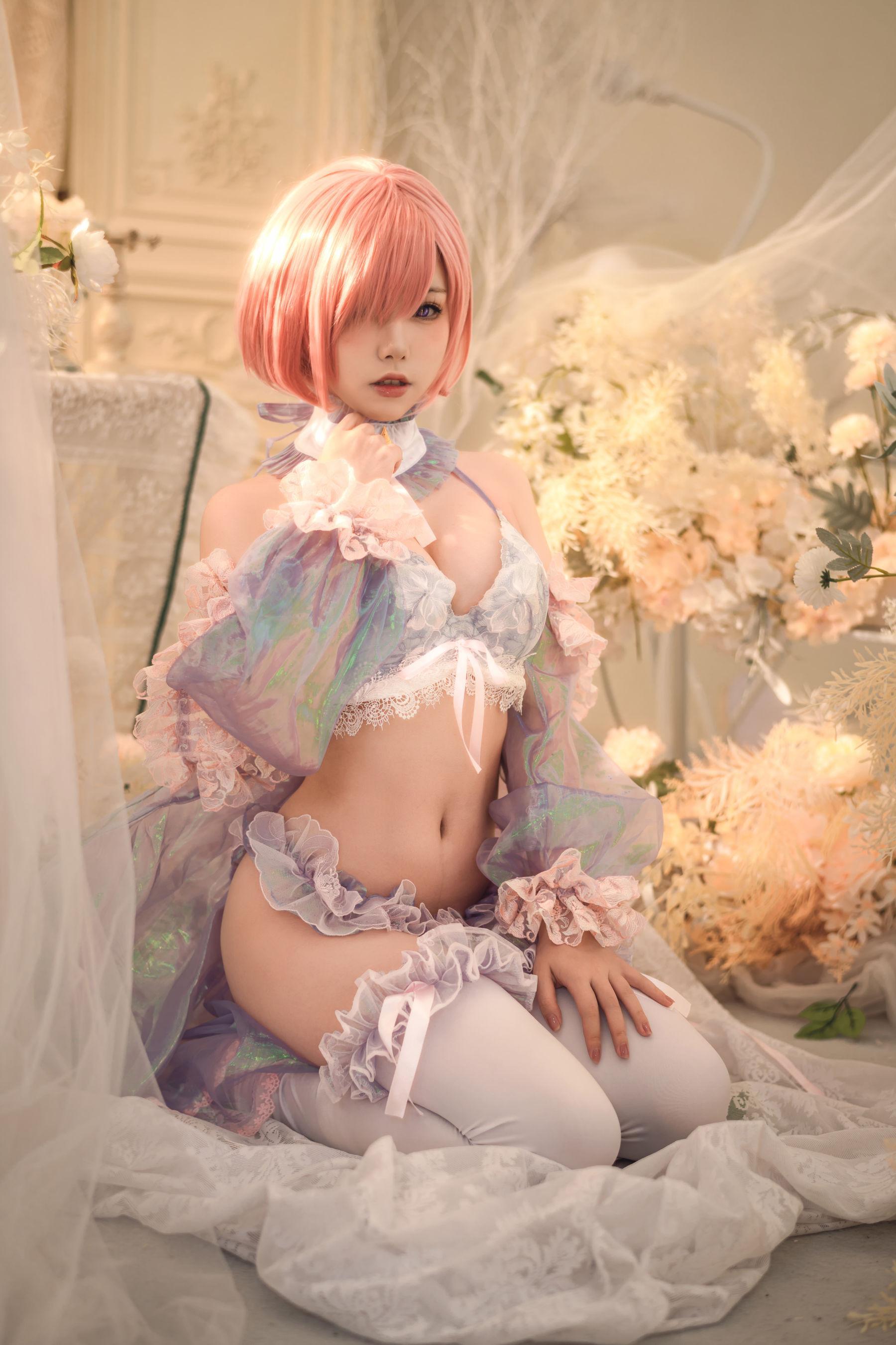 [网红COSER] 一北亦北 – 玛修同人服(24)