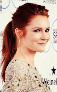 Darby Stanchfield VVG7MDUB_o