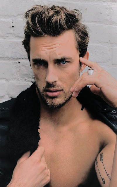 christian hogue - Page 2 3iTRetYl_o