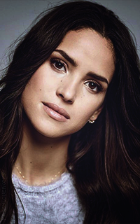 Adria Arjona JfYFDXUz_o