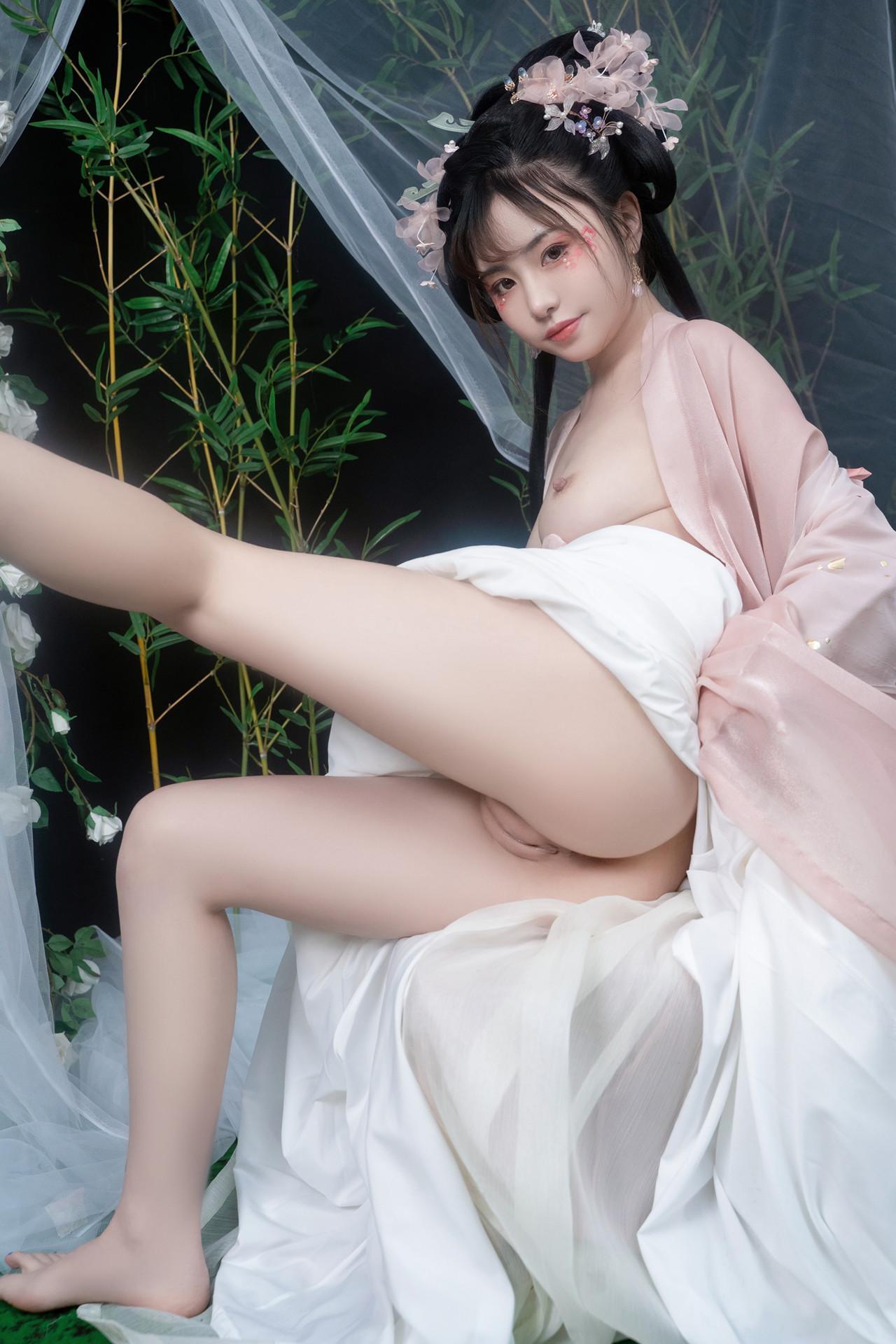 Nekokoyoshi 爆机少女喵小吉, 写真集 清平乐(42)