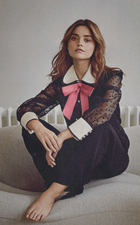 Jenna Coleman Zuy1rjic_o