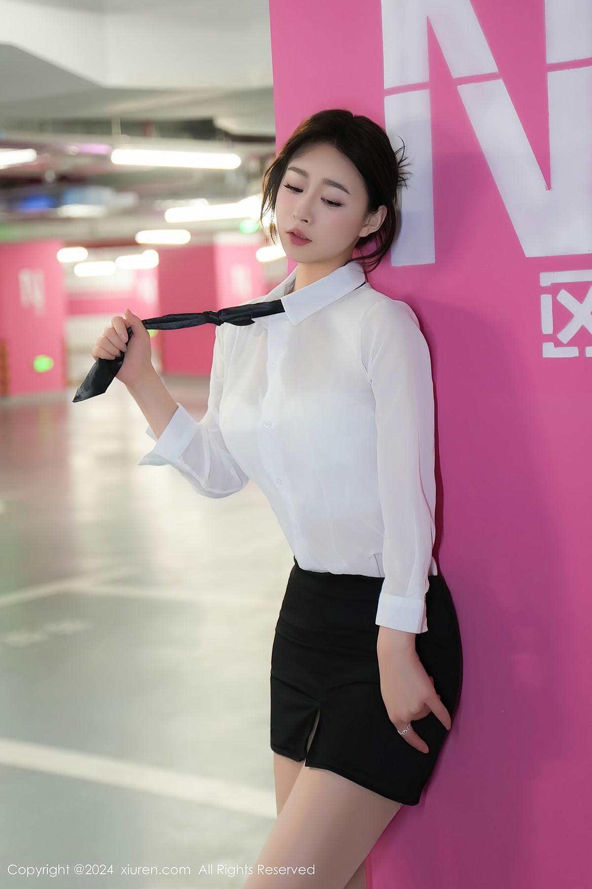 XiuRen秀人网 No.8613 软糖爱喝奶Ruantangaihenai(6)