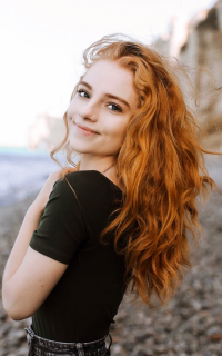 Julia Adamenko 0rDKROns_o