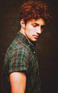 Aaron Taylor-Johnson Hv8DABRq_o