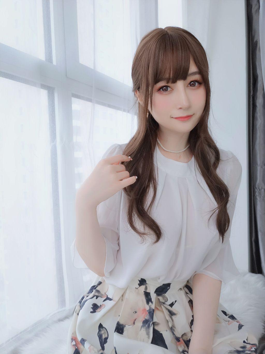 Coser@白银81: 3(邻家御姐) (124 photos )