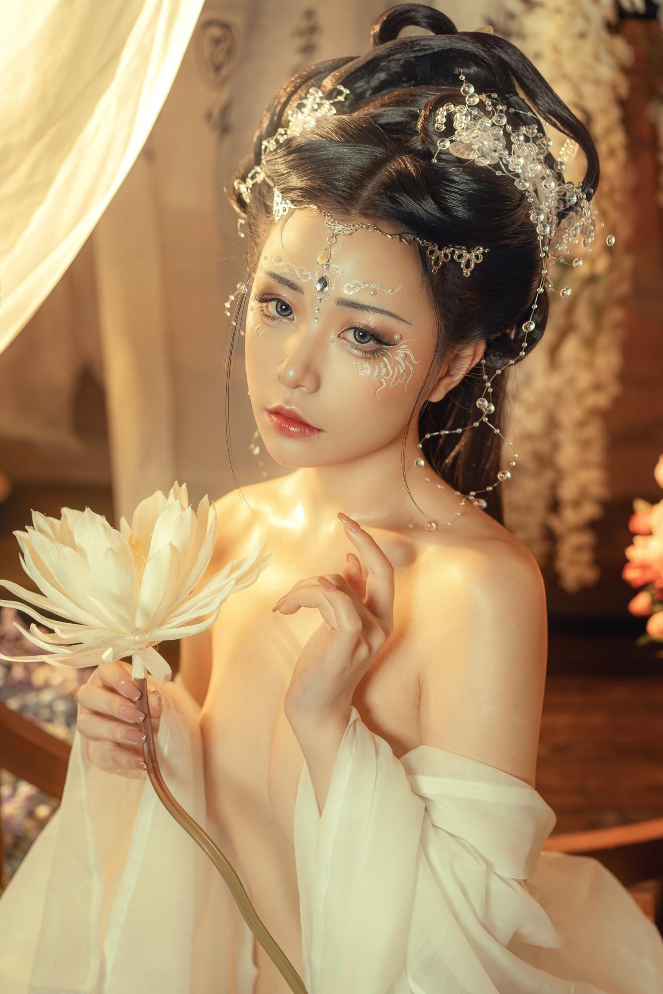 Nekokoyoshi 爆机少女喵小吉, 写真集 天道(4)