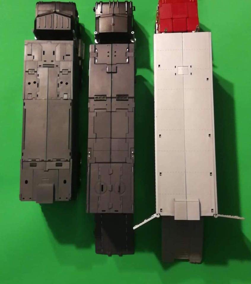 [Fanstoys] Produit Tiers - FT-31 Marauder (FT-31A à FT-31E) - aka Stunticons forme Menasor/Menaseur - Page 2 AFDHB2sQ_o