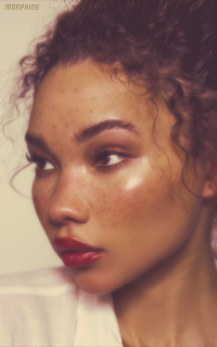 Ashley Moore UXMdhMKr_o