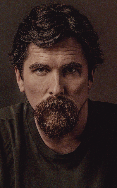 aktor - Christian Bale TmmO7pYR_o
