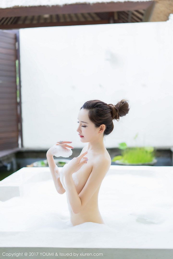 You Mihui VOL.049 Tu Fei Yuan Dwarf Poor Travel Basic Bubble Bath 10