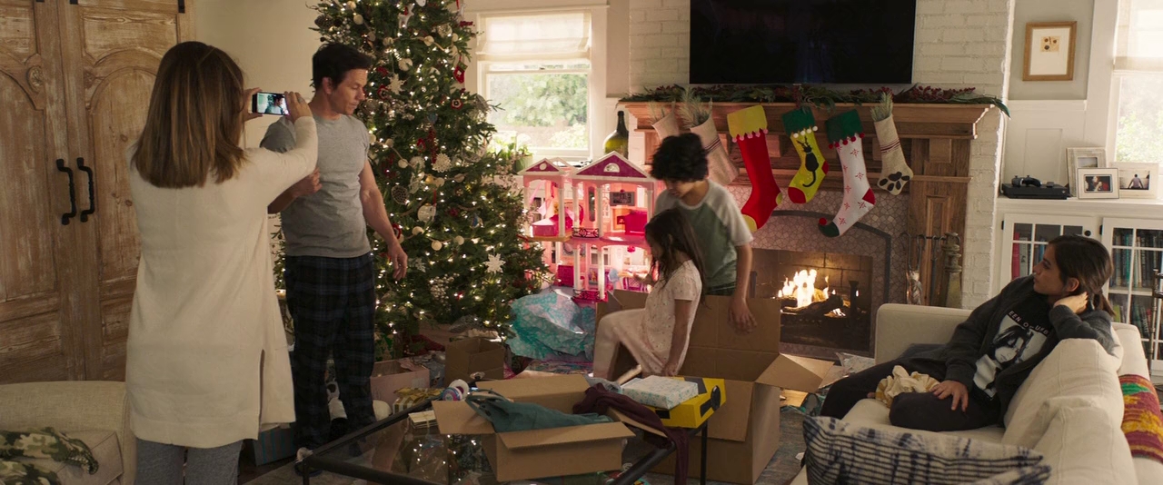 Instant Family Movie Screenshot