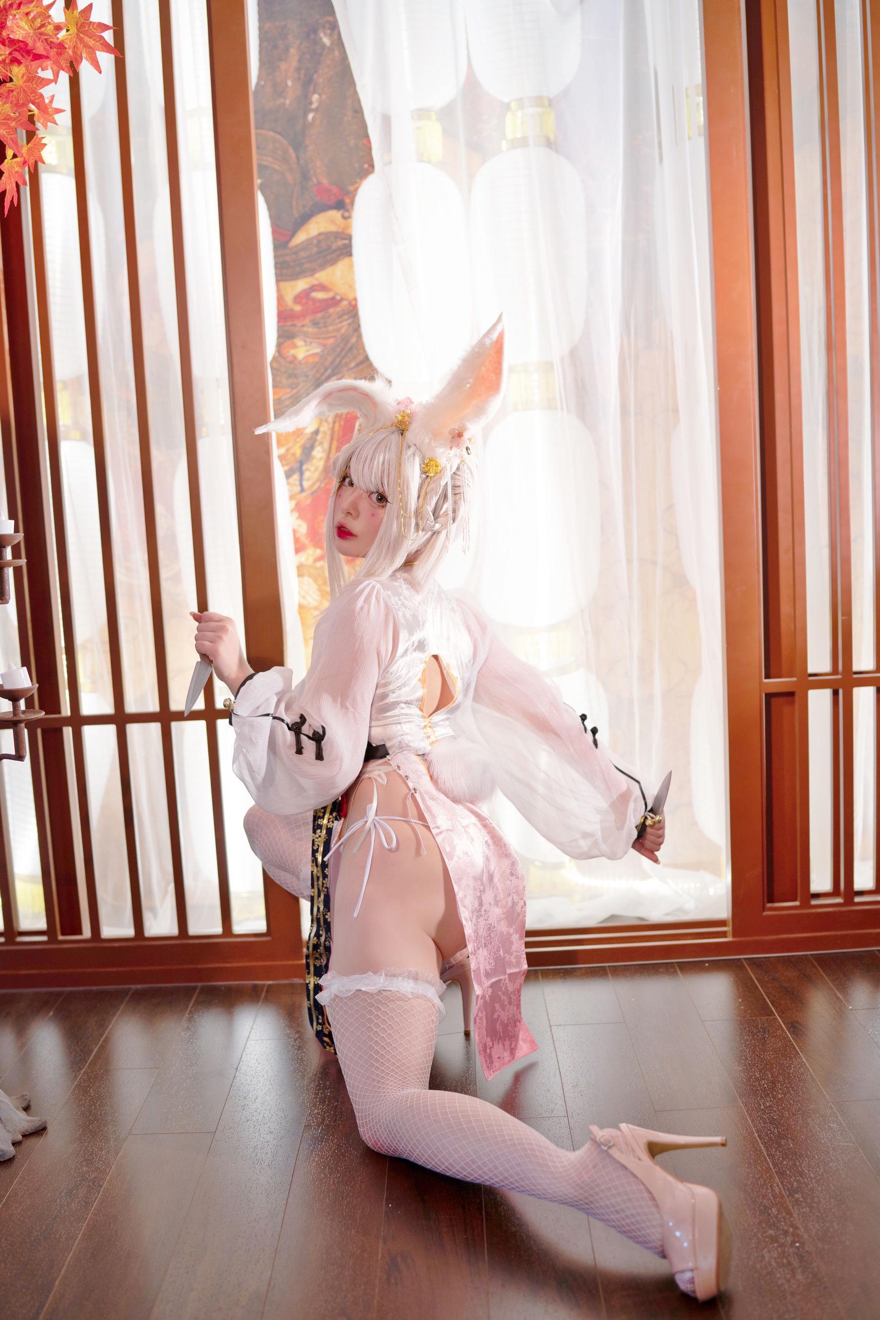 [Cosplay] NinJA阿寨寨 – 肉肉大白兔(17)