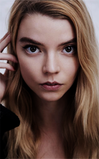 Anya Taylor Joy HGpcj8Vw_o