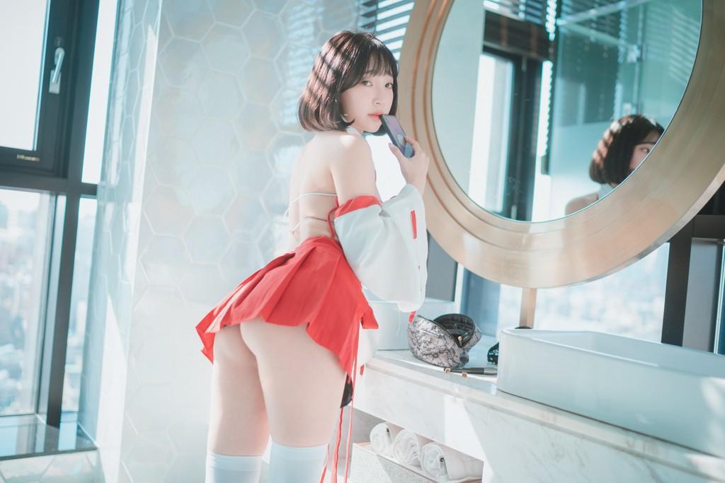 DJAWA Photo - Kang In-kyung (강인경): “Summoner Girl” (21 photos)