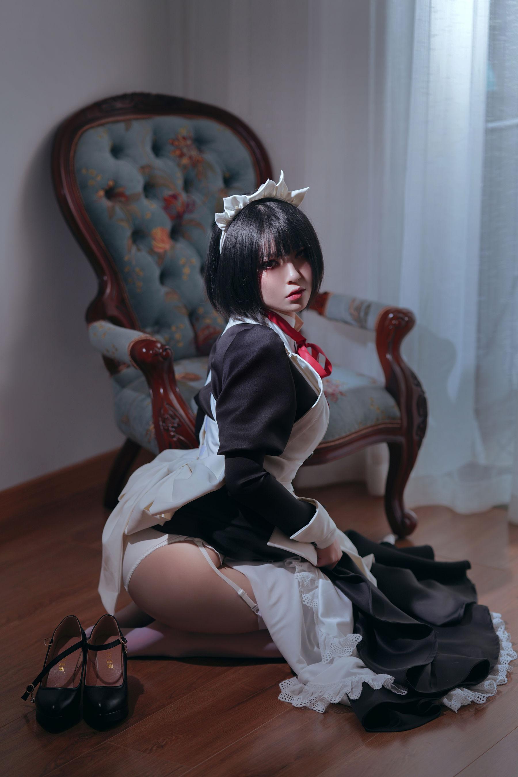 [美女Coser] 半半子 《 嫌パン メイド》 写真集(35)