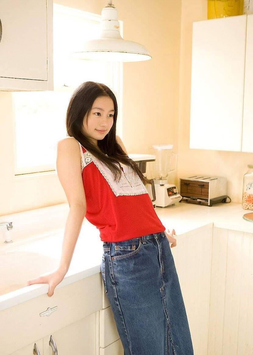 Image-Shiori Kutsuna (忽那汐里)(4)