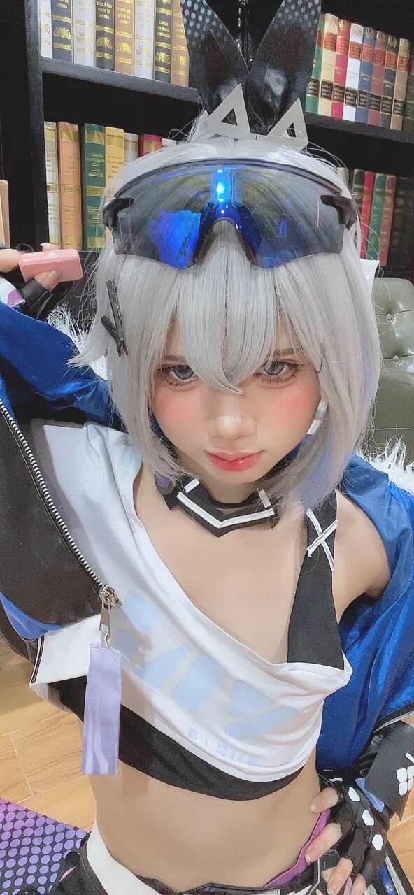 PoppaChan - SilverWolf