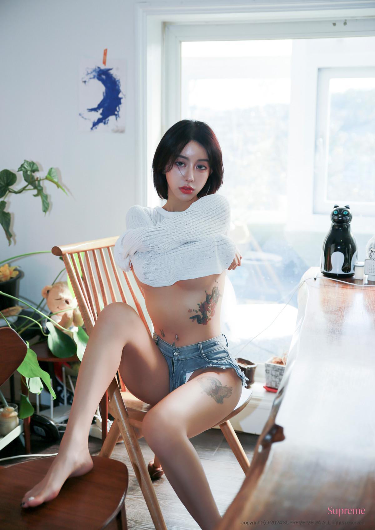 Magarin 마가린, Supreme Photobook ‘Jeans’ Set.01(20)