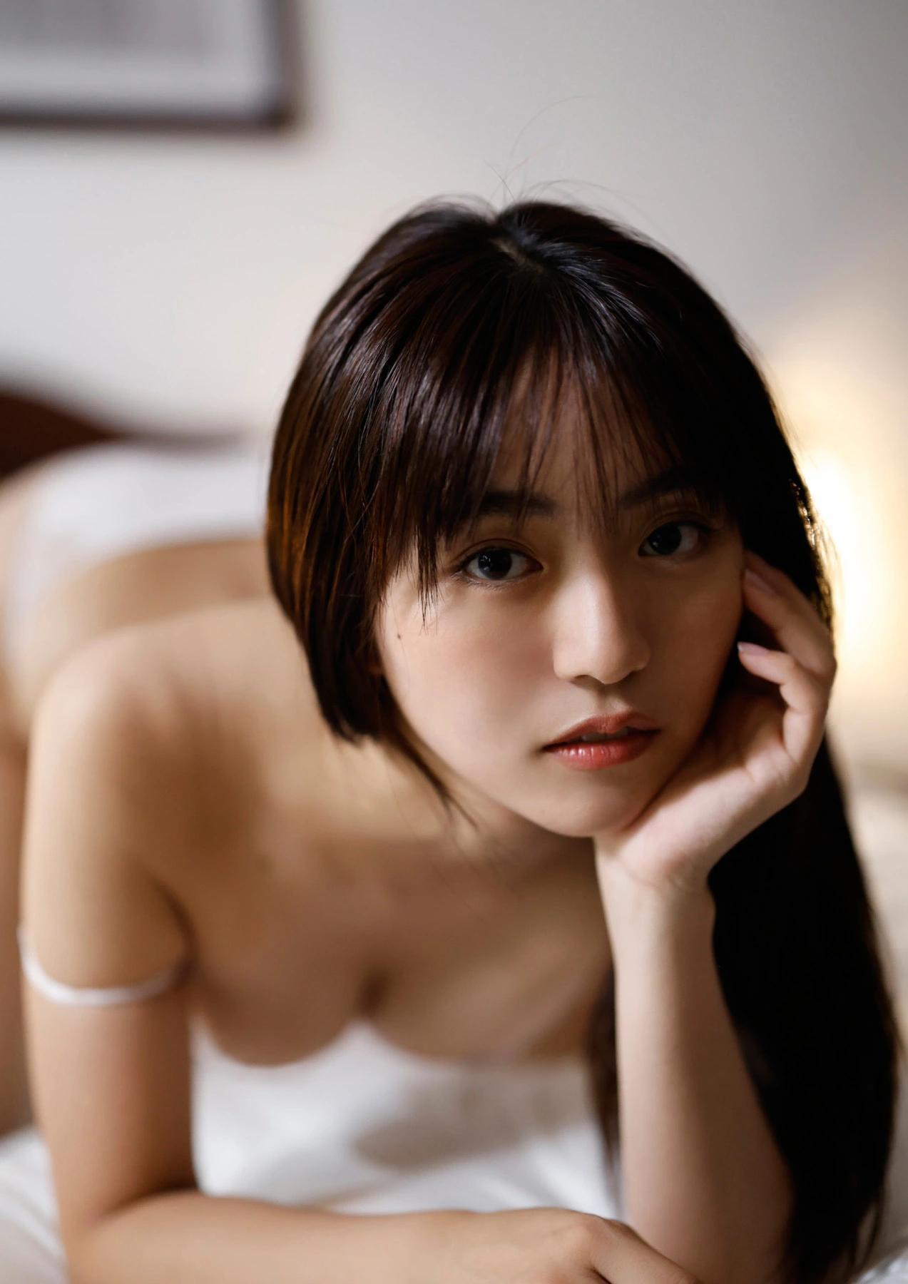 Runa Toyoda 豊田ルナ, 写真集 『side-B：Good to see Moon』 Set.04(14)