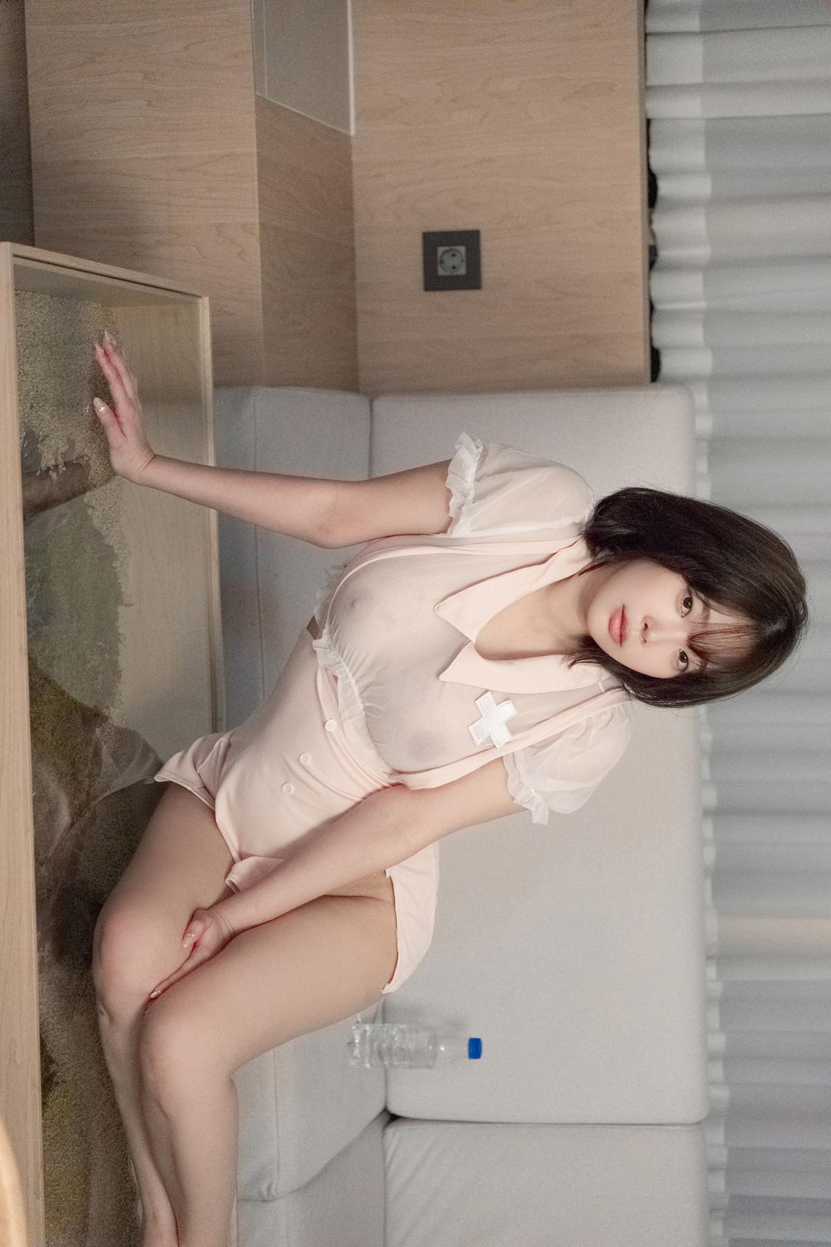 Kang Inkyung 강인경, Photobook ‘Private Nurse’(48)